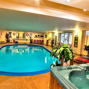 3* Hotel Et Le Chateauguay